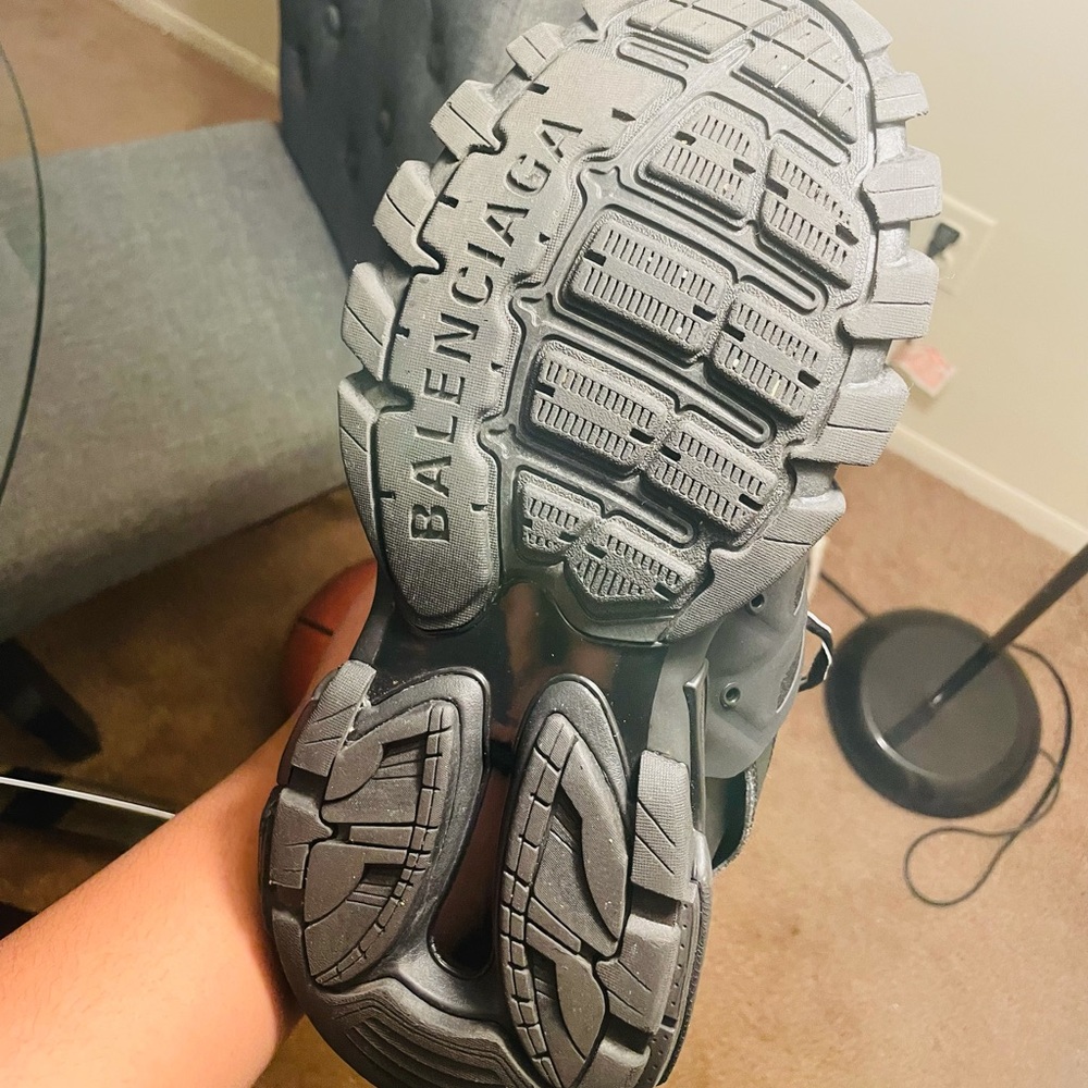 MEN'S TRACK SNEAKER IN BLACK BALENCIAGA